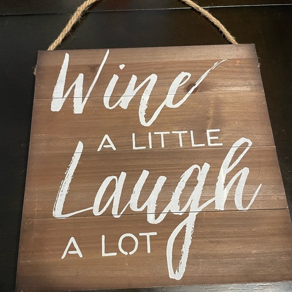 Other - Charming Rustic Wine Wall Hanging